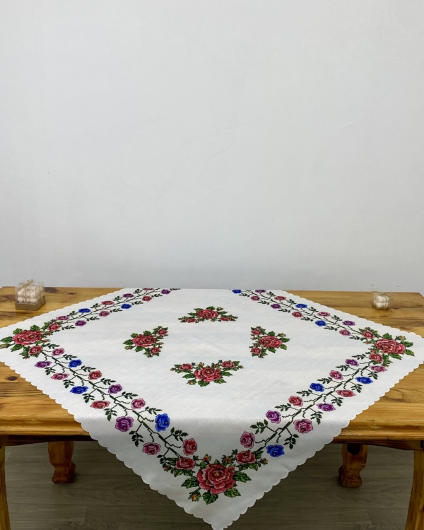 KANAVİÇE ÇİÇEK DESENLİ FİSKOS